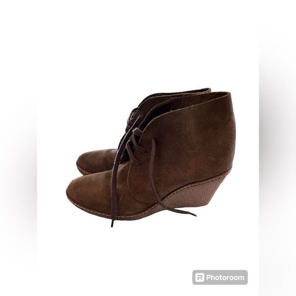 J. Crew MacAlister Wedge Boots, Size 5 – Italian Suede. Inspired by history! - Picture 3 of 10